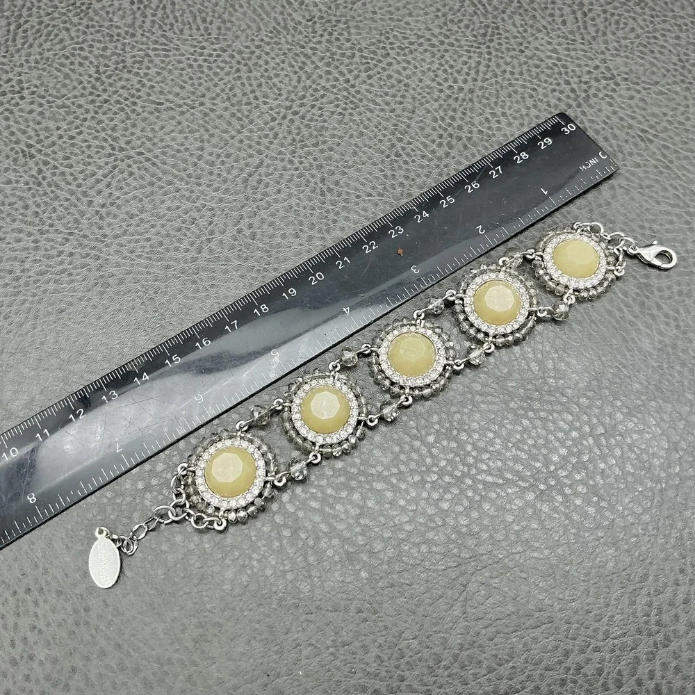 White House Black‎ Market Bracelet Silver Tone Cream Rhinestone Womens 7.5 In